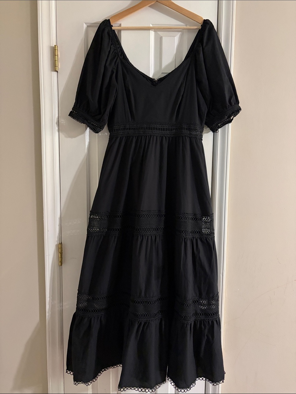 Peixoto Isabella Black Tiered V-Neck Maxi Dress - Picture 2 of 9